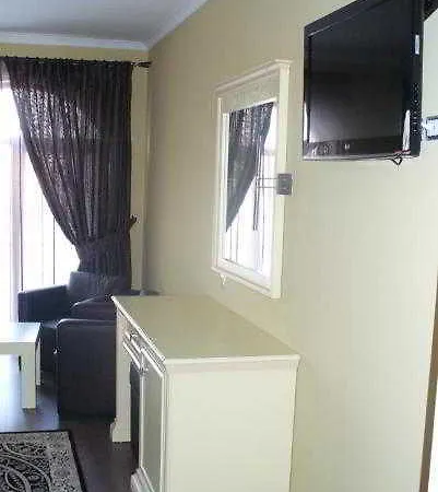Hotel Ador 4*