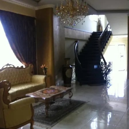 Ador Hotel Rinas