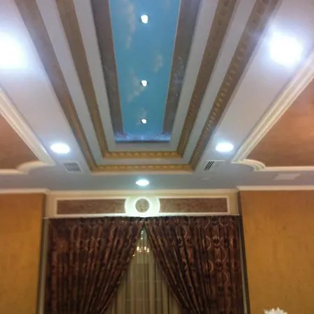 Ador Hotel