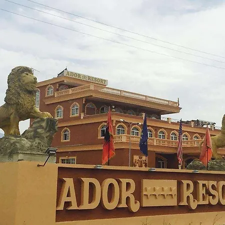 Ador Hotel 4*